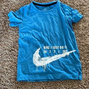 Nike Drifit Tee